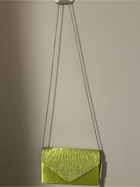 🆕 Lime Green Evening Clutch with Chain Strap